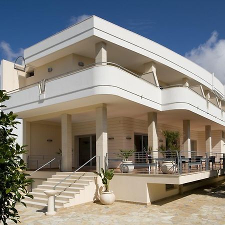 Residenza Del Mare Hotel Sant Isidoro  Kültér fotó